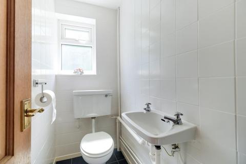 25 Bellmount Green, Leeds, LS13 2NE