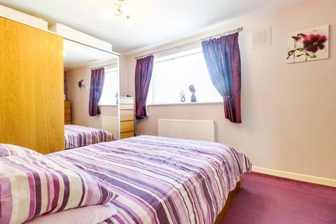 25 Bellmount Green, Leeds, LS13 2NE