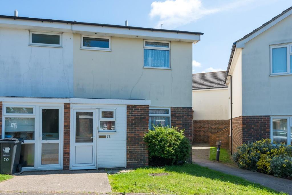 Vine Close, Ramsgate 3 bed end of terrace house £240,000
