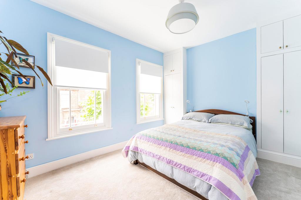 Sixth Avenue, Queens Park Estates, London, W10 2 bed house £2,249 pcm