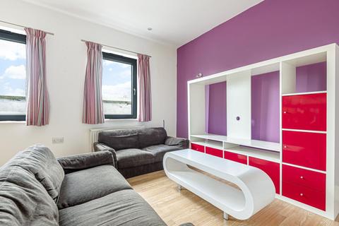 Flat 3, 21 Church Road, Acton, London, W3 8PU