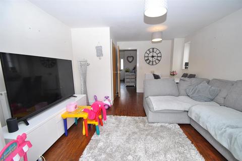 7 Parker Drive, Buntingford, SG9 9GL