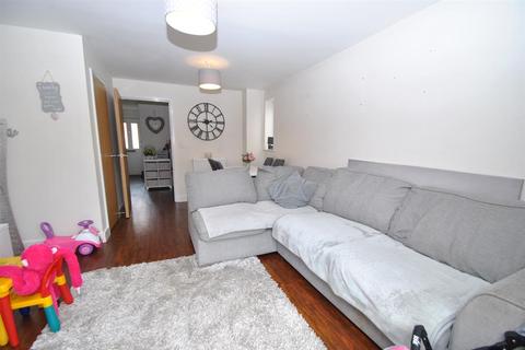 7 Parker Drive, Buntingford, SG9 9GL