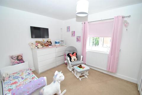7 Parker Drive, Buntingford, SG9 9GL