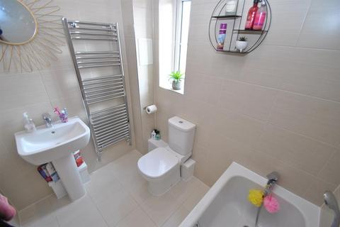 7 Parker Drive, Buntingford, SG9 9GL