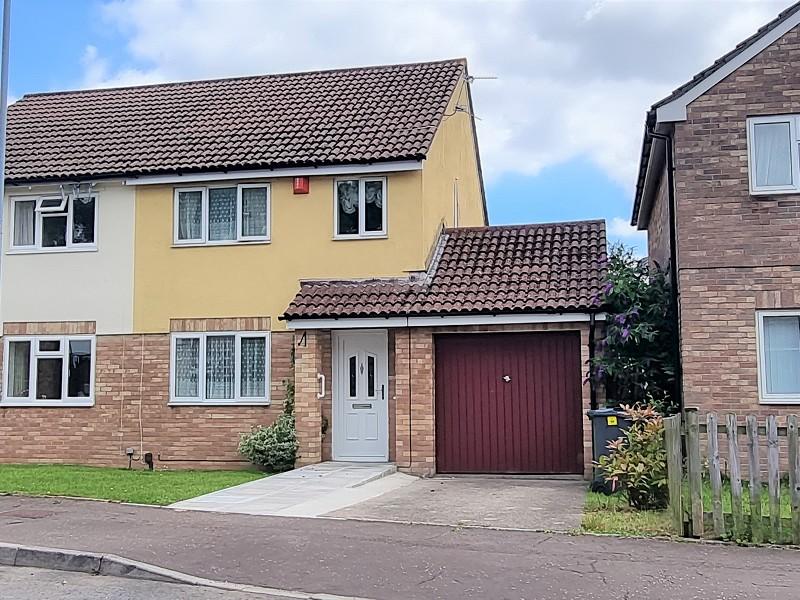 Sanderling Drive, St. Mellons... 3 bed semidetached house £235,000