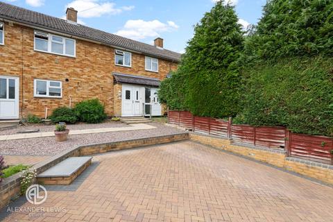 13 Normans Close, Letchworth Garden City, SG6 4QT