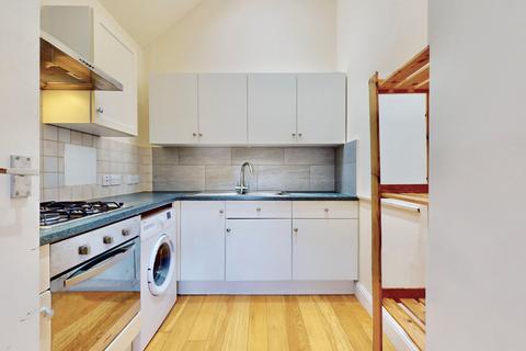 undefined, Woodville Road,Ealing,W5