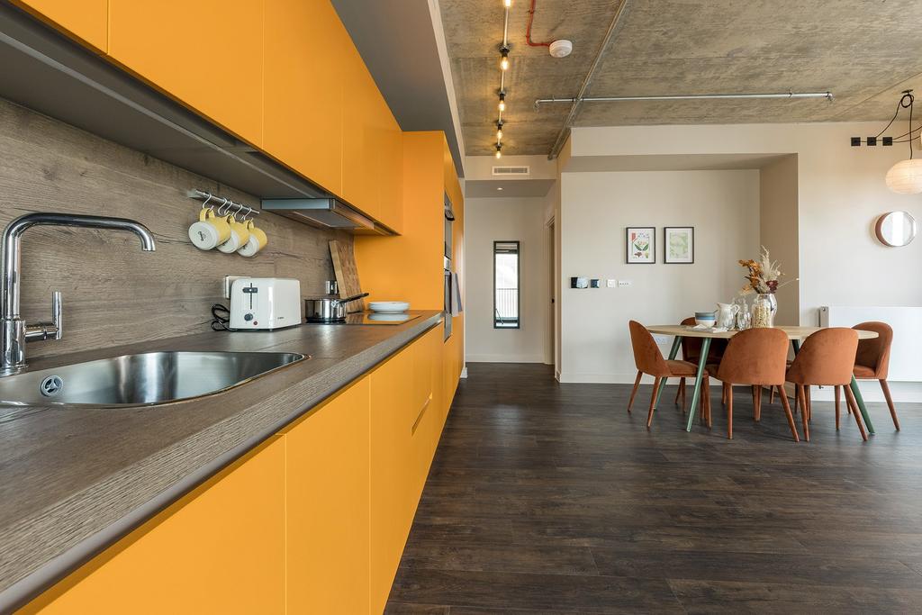 21 06 02 QL Robinson Apt811 008 1920px-min.jpg