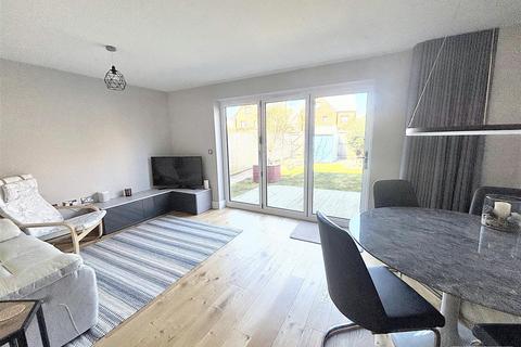 2 bedroom semi-detached house for sale, Bewick Avenue, Topsham
