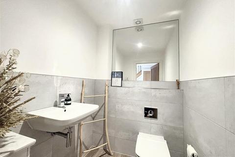2 bedroom semi-detached house for sale, Bewick Avenue, Topsham