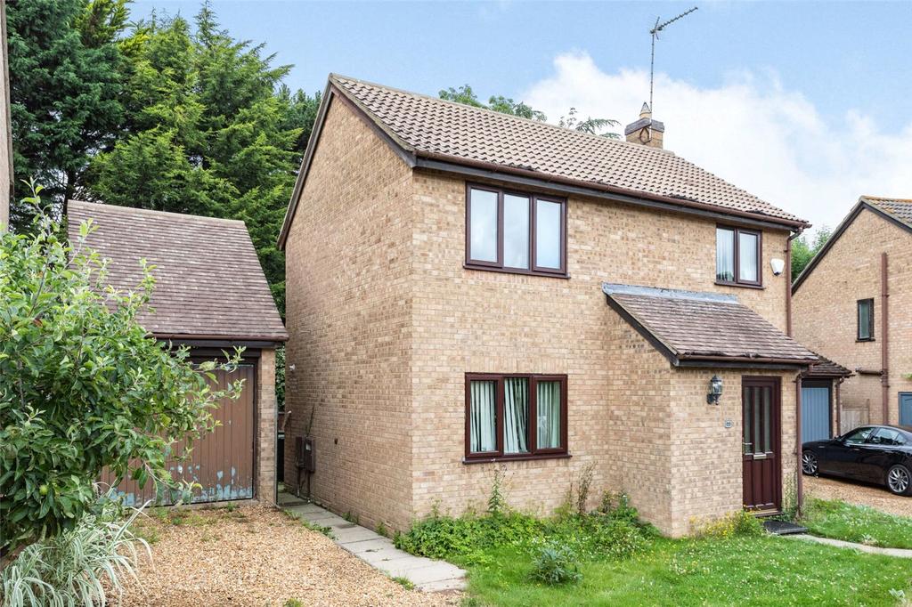 Wentworth Drive, Oundle... 3 bed detached house £299,995