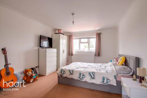 316 Church Road, Basildon, SS14 2NQ