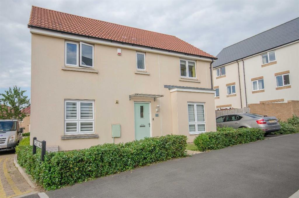 Newlands Lane, Lyde Green, Bristol... 4 bed detached house £450,000