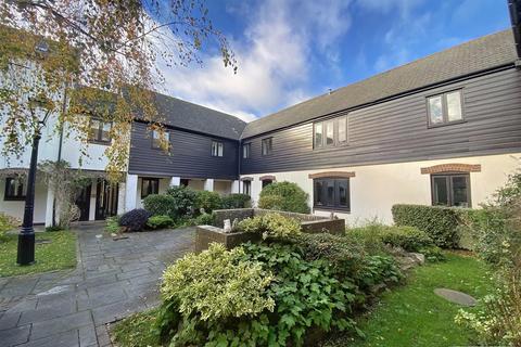 1 bedroom apartment for sale, Trafalgar Court, High Street, Topsham