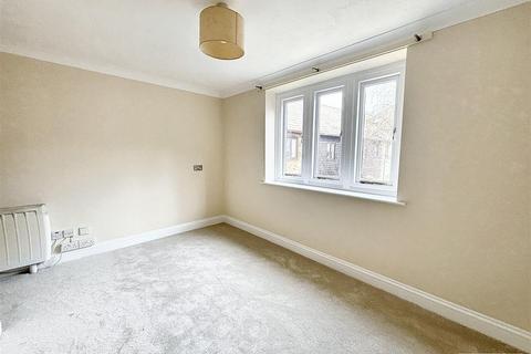undefined, Trafalgar Court, High Street, Topsham