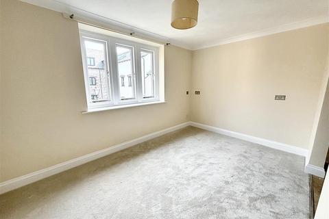 undefined, Trafalgar Court, High Street, Topsham