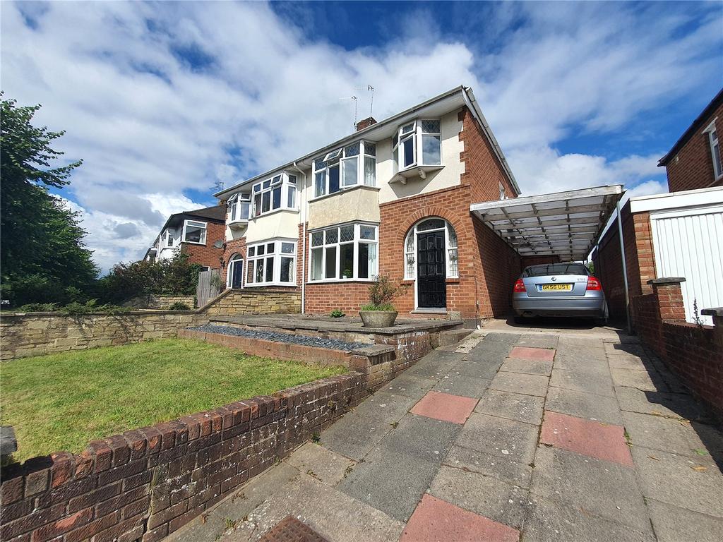 Broadway Grove, Worcester, WR2 3 bed semidetached house £190,000