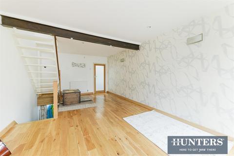 17 Spring Grove Road, Hounslow, TW3 4BF