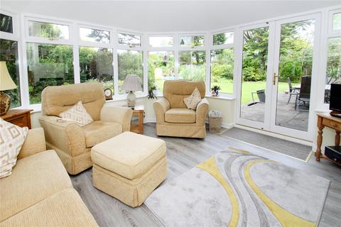 Willow Green, 41 Angmering Lane, East Preston, Littlehampton, BN16 2TA