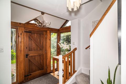 27 Holmlea Road, Goring, Reading, RG8 9EX