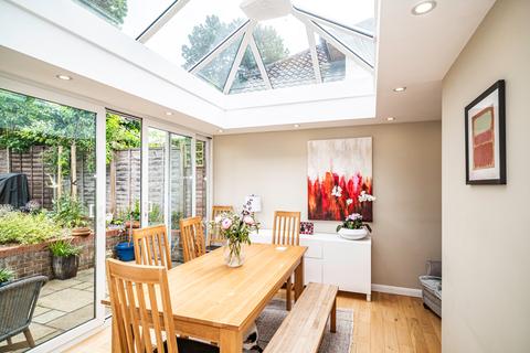 27 Holmlea Road, Goring, Reading, RG8 9EX