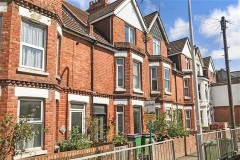 66 Pavilion Road, Folkestone, CT19 5RL