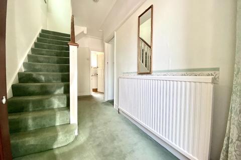 72 Shepherds Hill, Harold Wood, Romford, RM3 0NJ