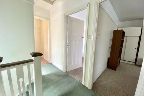 72 Shepherds Hill, Harold Wood, Romford, RM3 0NJ