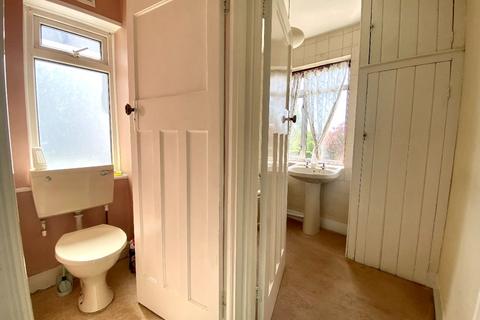 72 Shepherds Hill, Harold Wood, Romford, RM3 0NJ