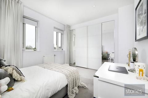 97 Morphou Road, London, NW7 1BG