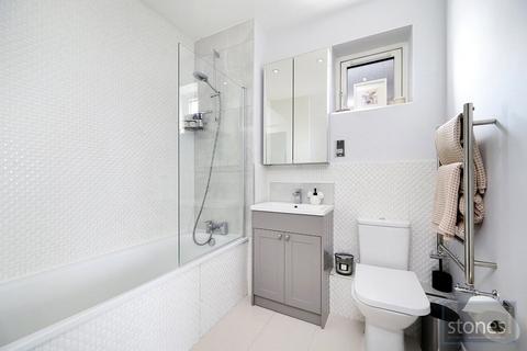 97 Morphou Road, London, NW7 1BG