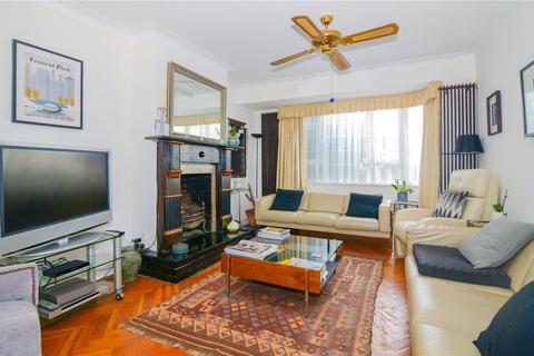 4 Park House Gardens, Twickenham, TW1 2DE