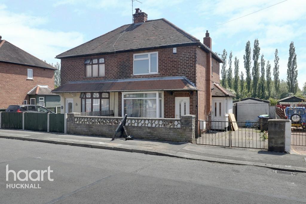 Oakenhall Avenue, Nottingham 2 bed semidetached house £160,000