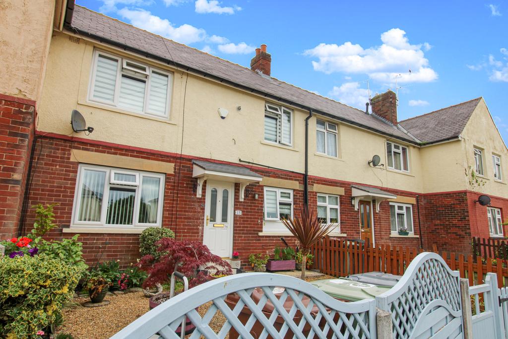 Henshaw Crescent, Yeadon, Leeds, LS19 3 bed terraced house £179,950