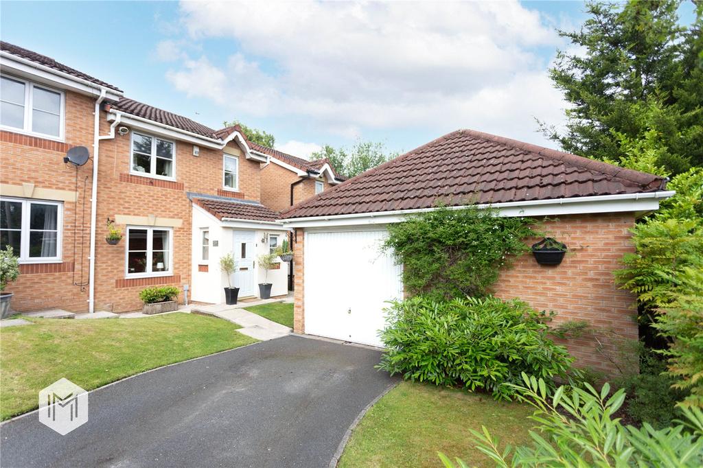 St Johns Road, Worsley, Manchester, M28 3 bed semidetached house £