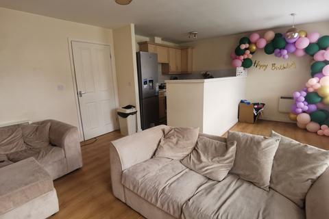2 bedroom apartment to rent, Bankfield Street, Manchester, M9 8DQ