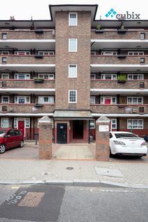 4 bedroom ground floor flat to rent, Wilshaw House, London SE8