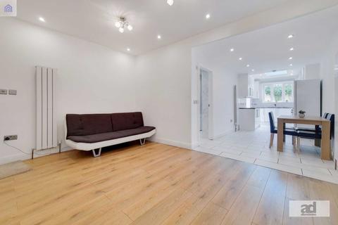 213 Dawlish Road, London, E10 6QN