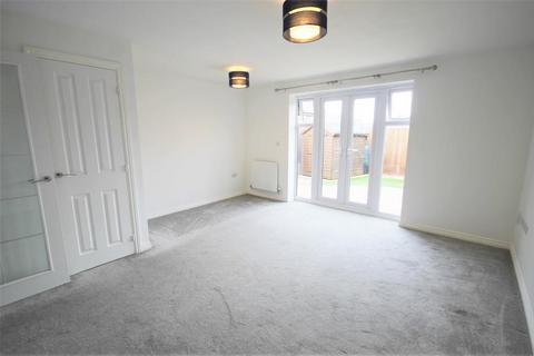 3 bedroom semi-detached house to rent, The Cloisters, Lawley