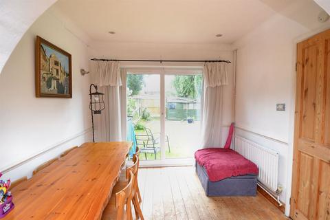 15 Brook Road, Whitstable, CT5 2QE