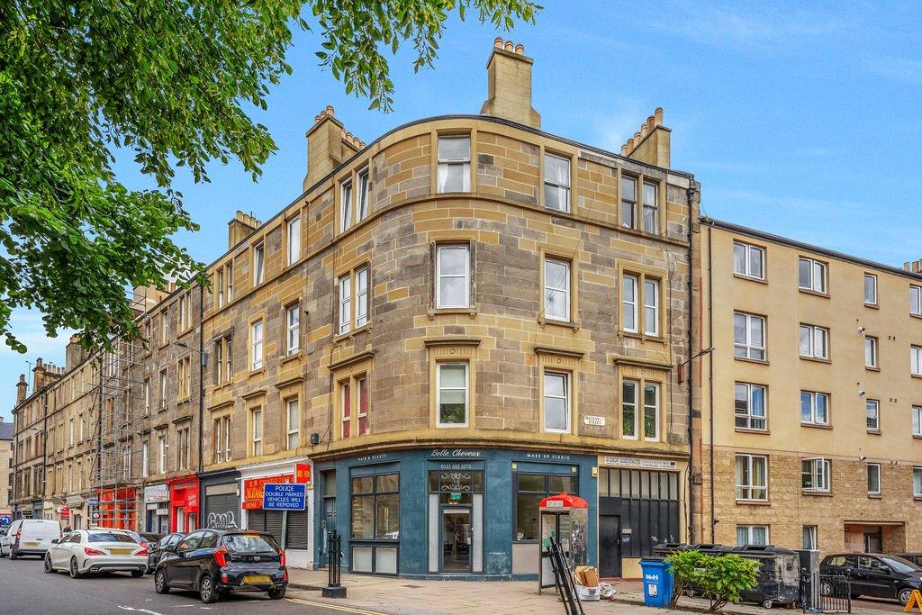 Albert Street, Leith, Edinburgh, EH7 1 bed apartment - £120,000