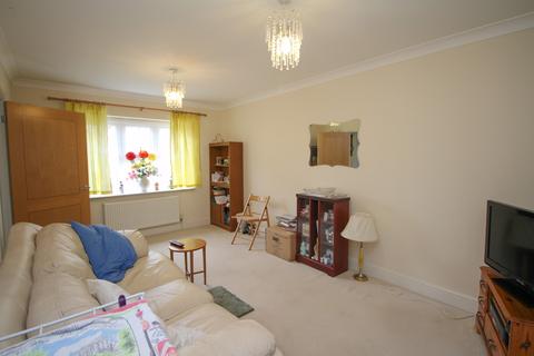 16 Archers Close, Soham, Ely, CB7 5QL
