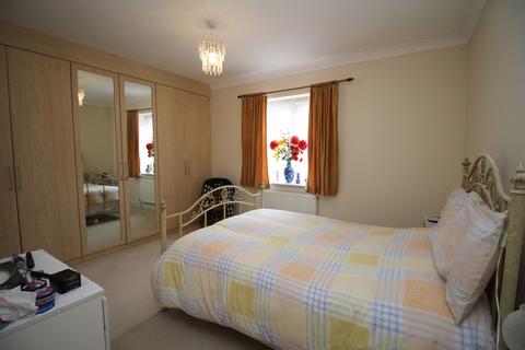 16 Archers Close, Soham, Ely, CB7 5QL