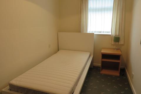 67 Beech Farm Drive, Tytherington, Macclesfield, SK10 2ES