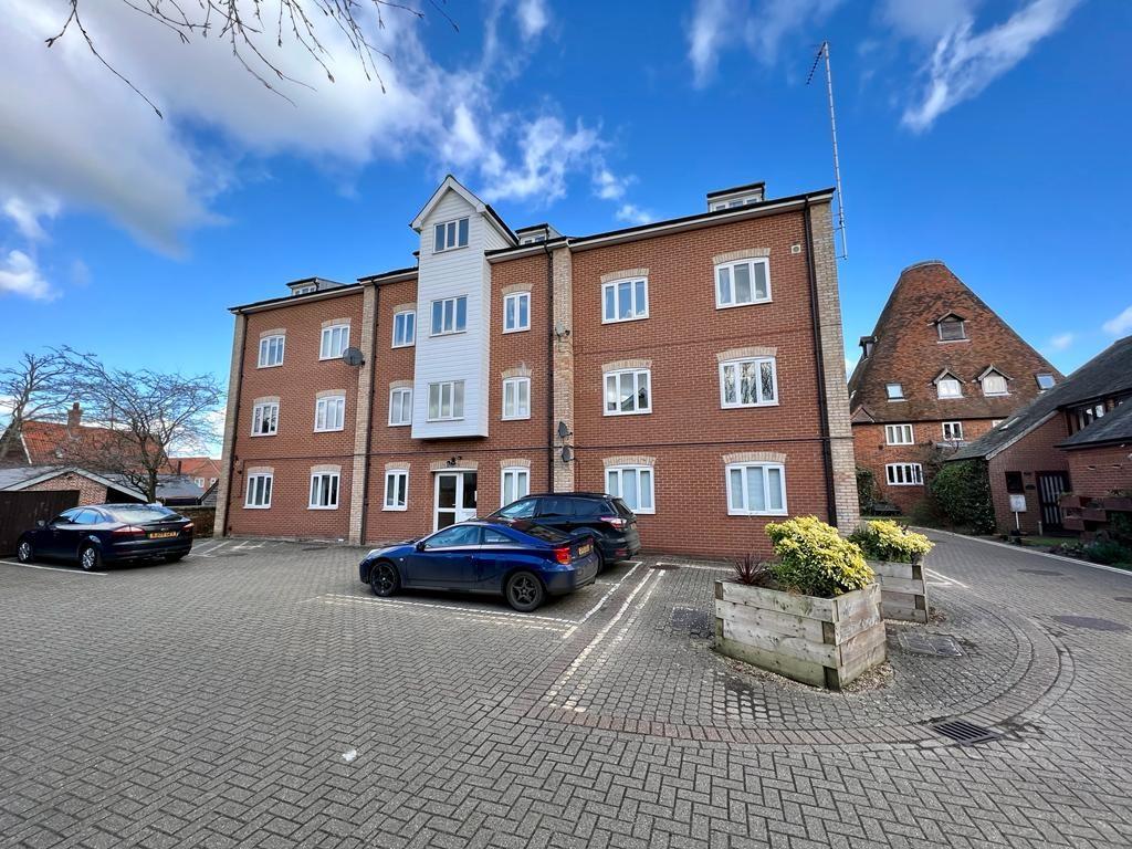 Southgate Street, Bury St Edmunds 1 bed flat £145,000
