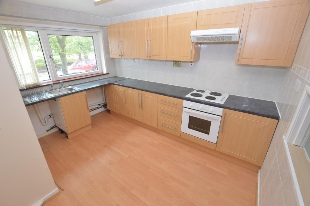 Sherbrooke Road, Rosyth, Fife, KY11 4 bed detached house £775 pcm (£