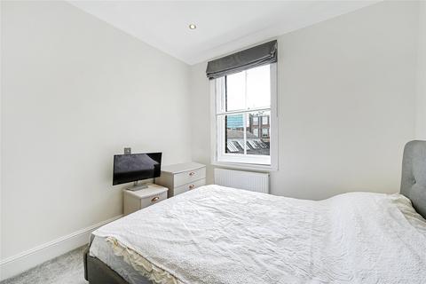 2 bedroom apartment to rent, Newman Street, London, W1T