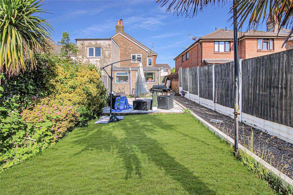 Sea View Road, Parkstone, Poole, Dorset, BH12 4 bed semidetached house