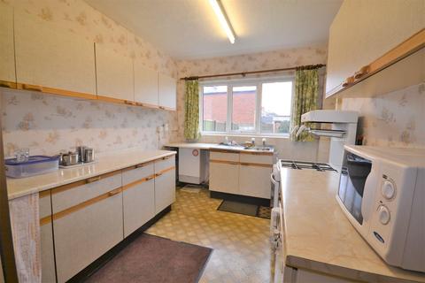 88 Rainhill Road, Rainhill, Prescot, L35 4PF